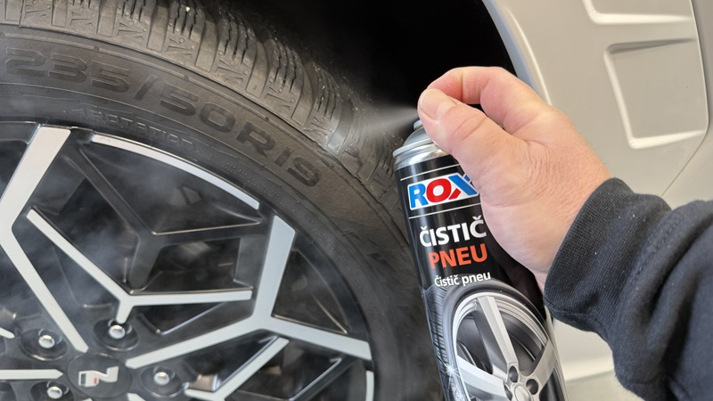 Roxbox ve Filson Store